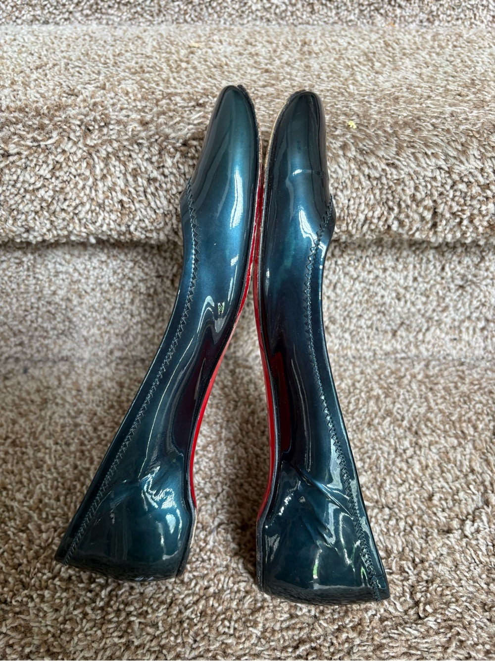 Christian Louboutin Emerald Green Women’s Patent Leather Square Toe Ballet Flats - Picture 9 of 14